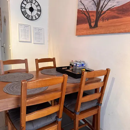 Apartment Ravissante Avec Parking Sur Place. Pessac