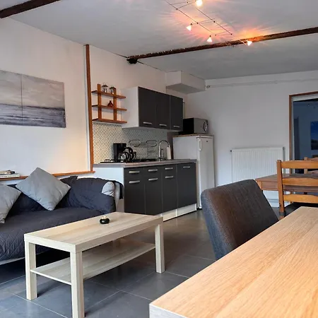Apartment Ravissante Avec Parking Sur Place.